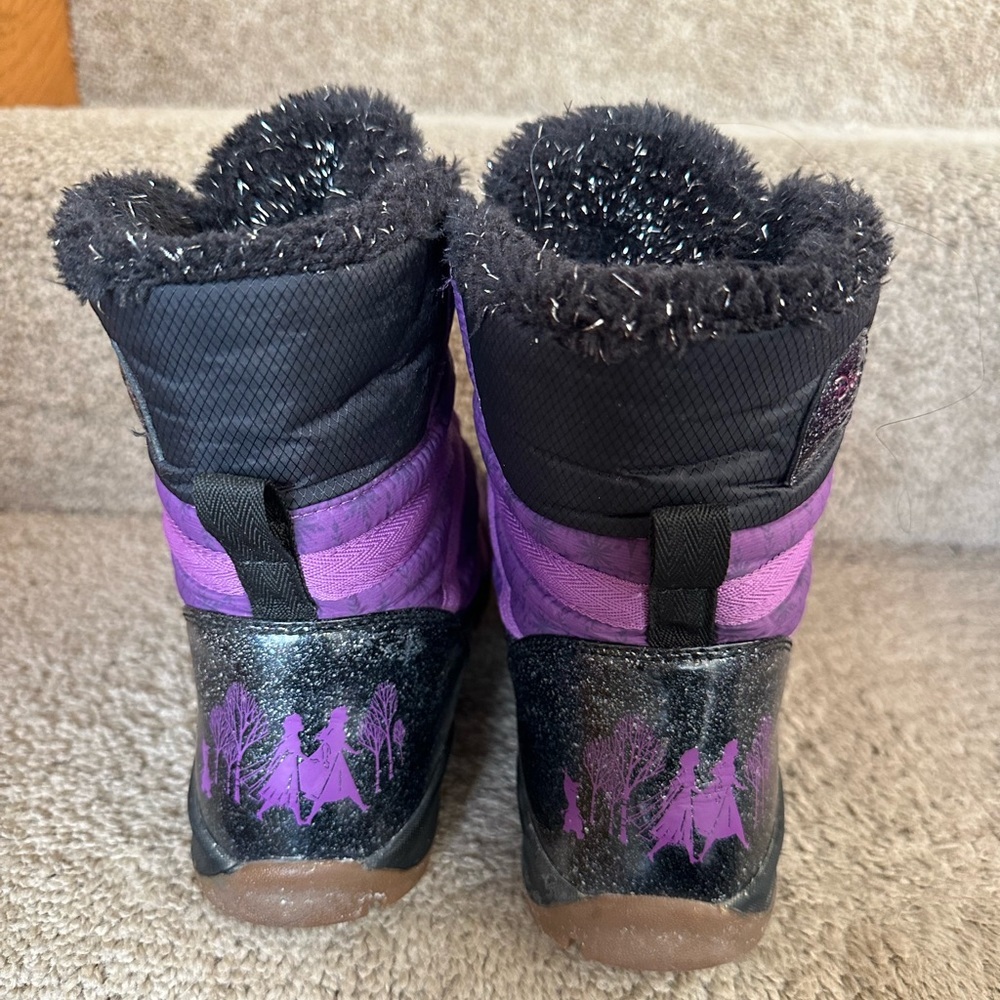 Sorel Disney X Whitney Short Lace in Wild Iris/ Black Anna Edition Boot - Picture 4 of 9